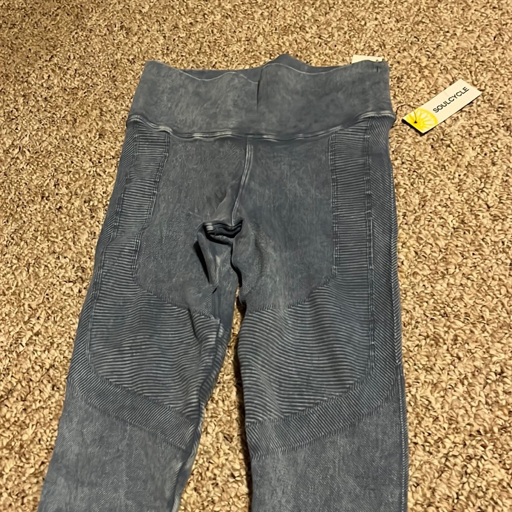 Blue Soul Cycle Leggings Size M